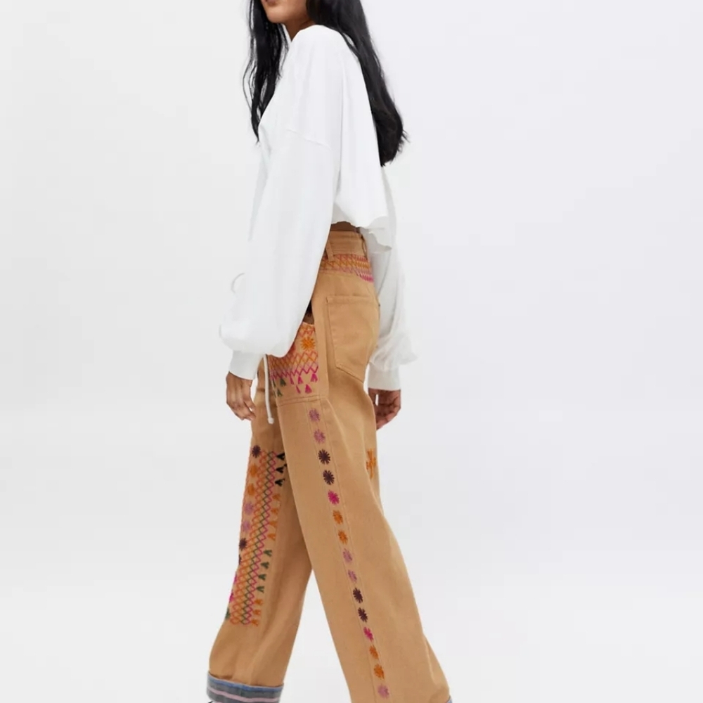 NWT Urban Outfitters Kimchi Blue Final Act Pant MEDIUM - Picture 4 of 10